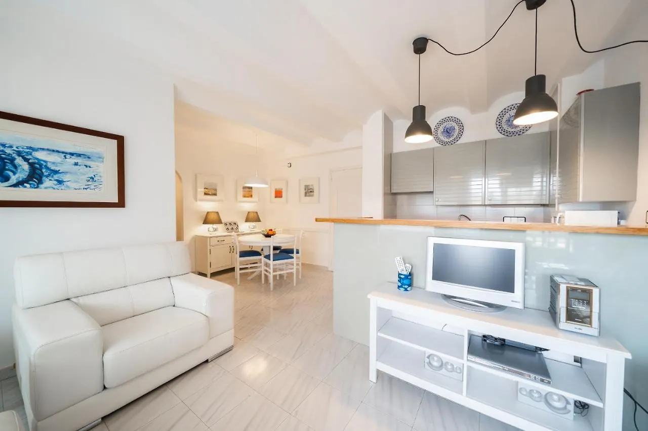 Apartment Ivet L'Escala 0*,  Spain