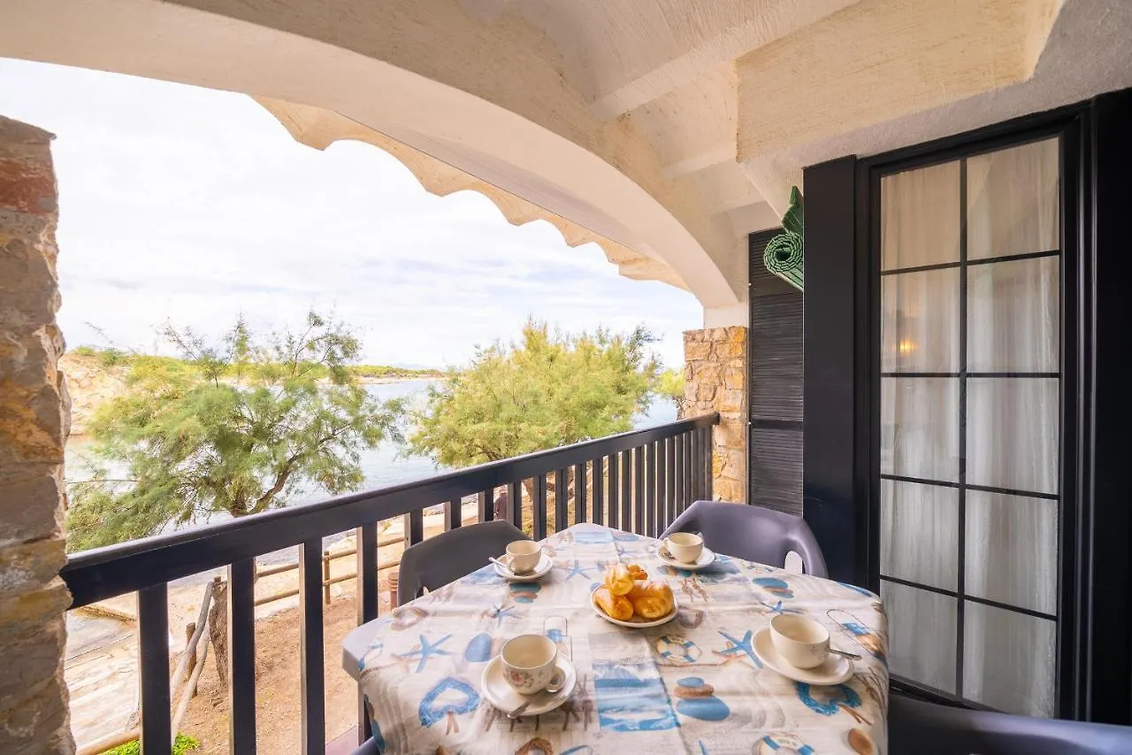 Apartment Ivet L'Escala Spain